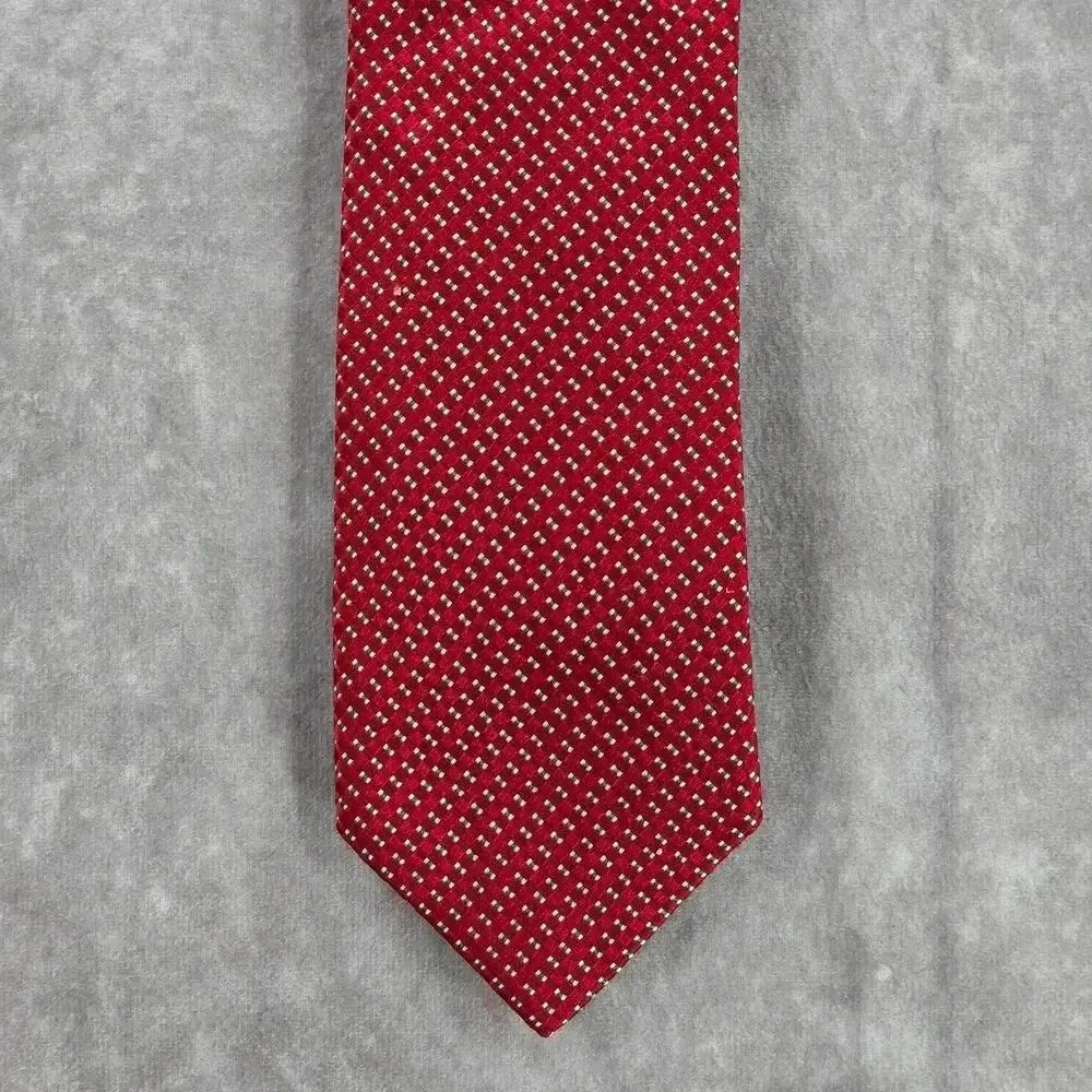 Geoffrey Beene Red Geometric Stripe Dot 100% Silk‎ Men's Neck Tie NWOT